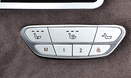 座椅通風(fēng)加熱(可選)